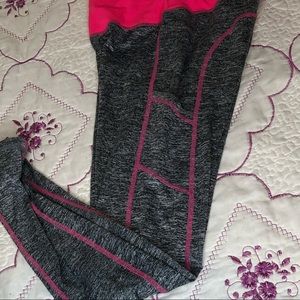 Yoga pants/ spot wear legging